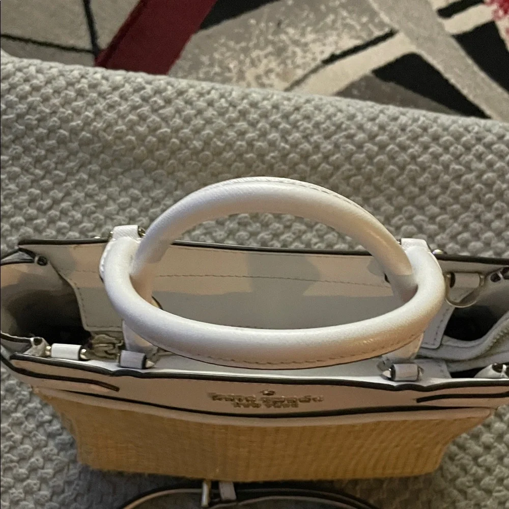 Kate Spade Stacie Tan and White Woven Satchel/Crossbody 9”H x 11”W NWT🌸🌼 - Picture 4 of 15